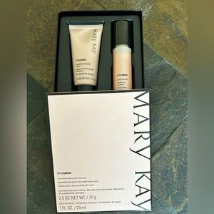Mary Kay Timewise microdermabrasion plus set NEW In Box